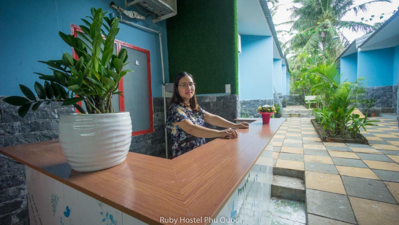 Ruby Phu Quoc Hostel Exterior foto
