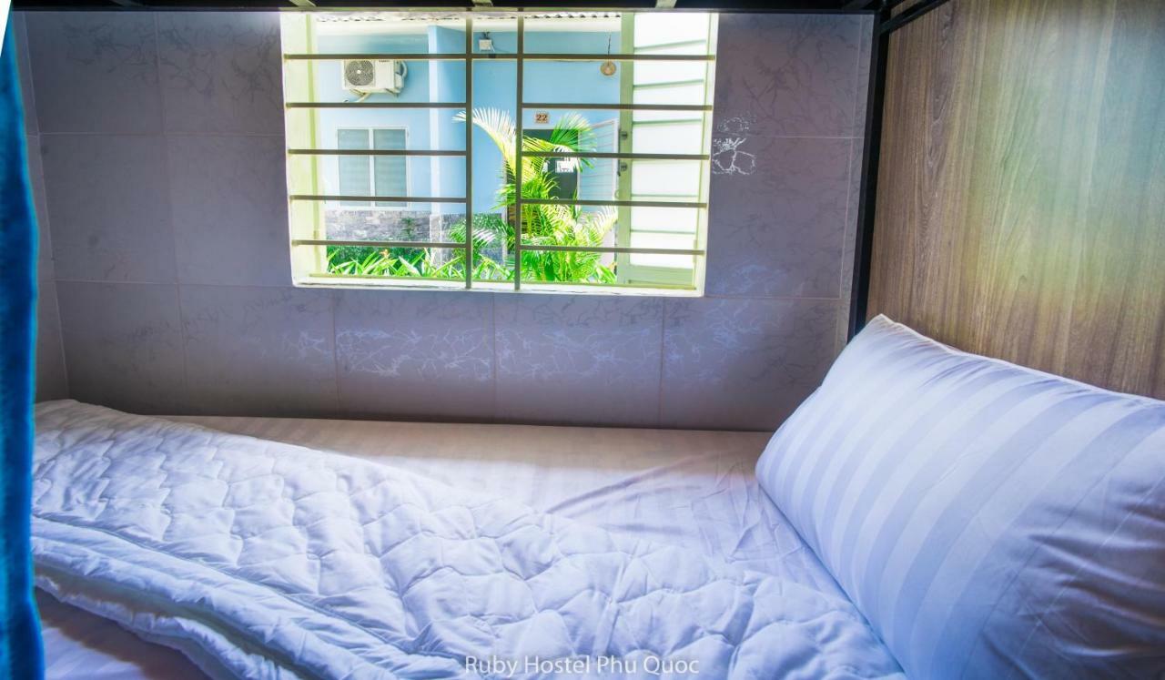 Ruby Phu Quoc Hostel Exterior foto