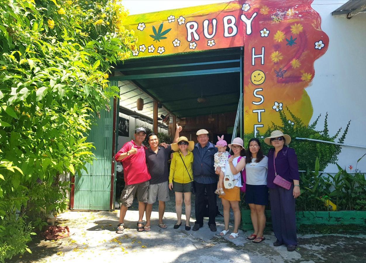Ruby Phu Quoc Hostel Exterior foto